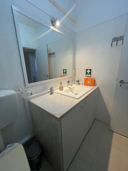 Апартаменты Daloba House Кошта-да-Капарика Экстерьер фото
